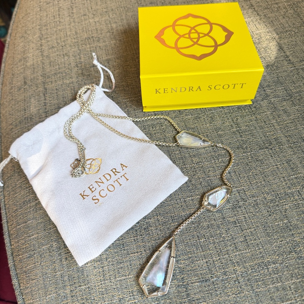 Kendra Scott Charlotte 14k Gold Plated Ivory Mother of Pearl Drop Necklace - Picture 1 of 12